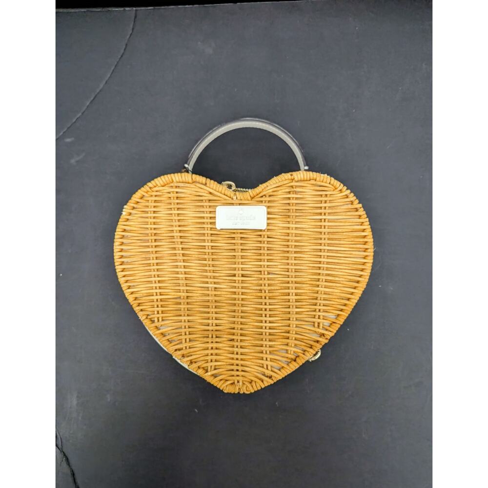KATE SPADE Love Shack Heart Wicker Crossbody Rattan Hand Bag Parchment READ